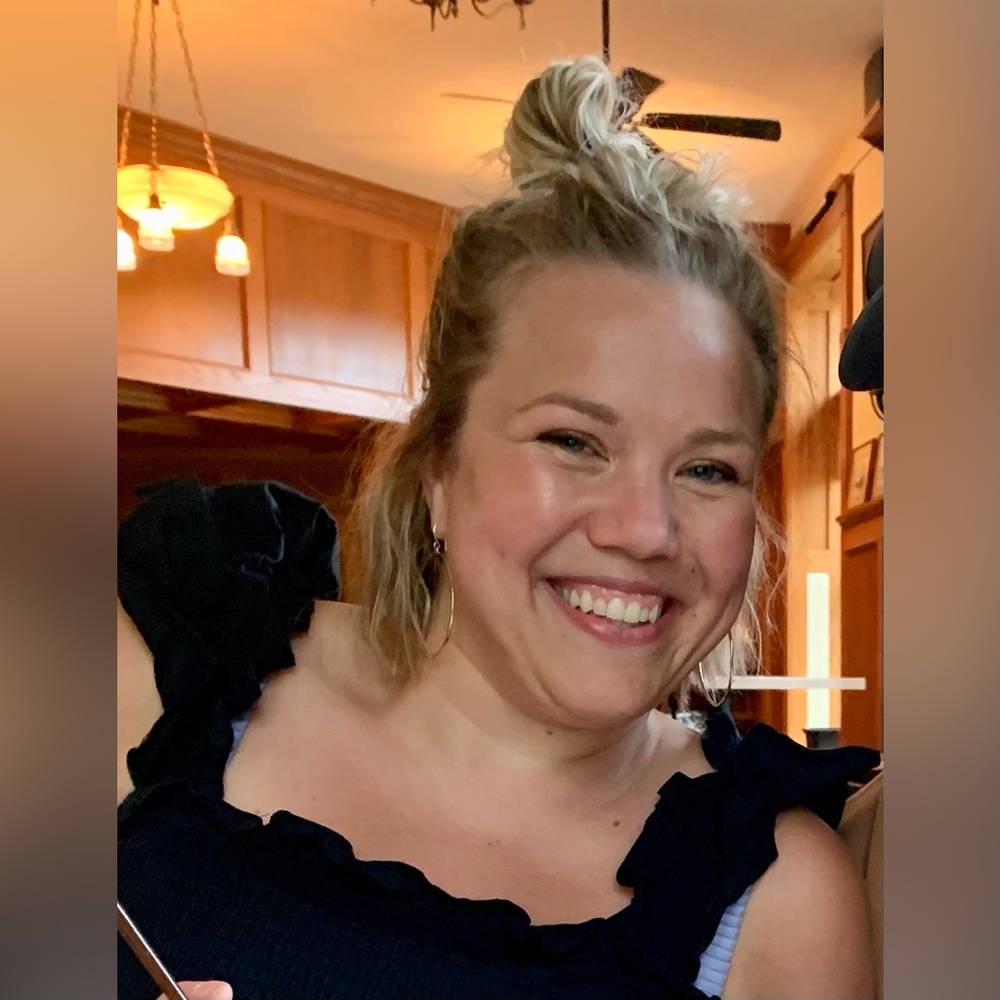Meet your Posher, Megan
